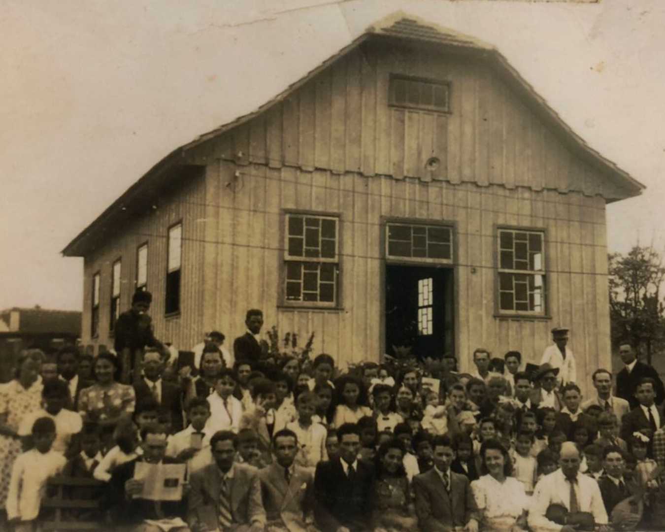 Comunidade da Segunda Igreja Batista de Curitiba reunida